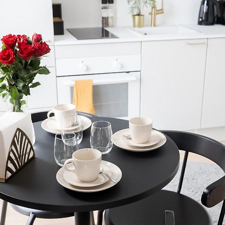 דירות טמפרה Great Location, Quiet And New With Balcony&Cafe מראה חיצוני תמונה